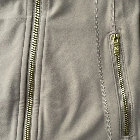 Lululemon Define Jacket Nutmeg with Gold Zipper - Picture 6 of 8